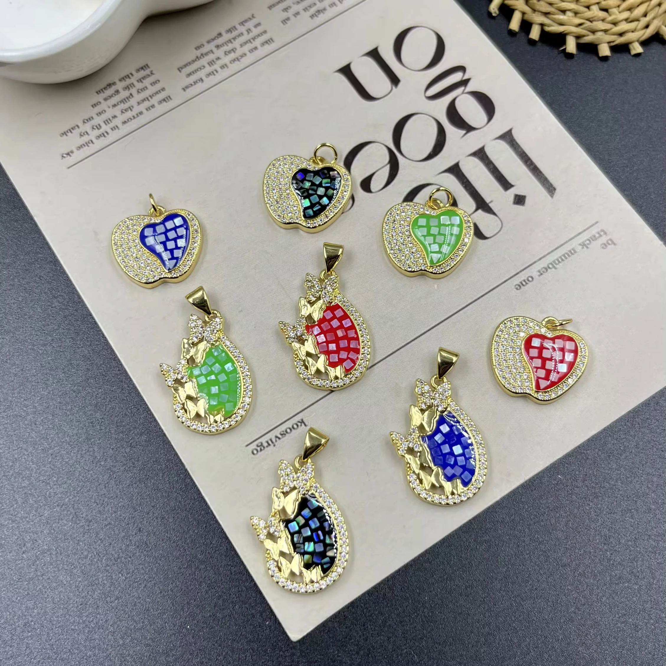 Brass Gold Hedgehog Pendant 18k Gold Plated Colorful Seashell Apple Shape Pendant Fashion Jewelry For Women