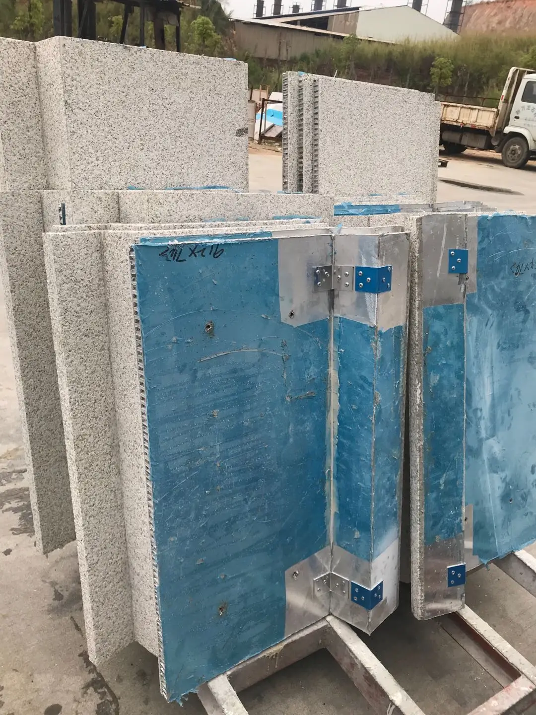 Natural Polished Granite And Marble Panel Aluminum Honeycomb Stone Panel