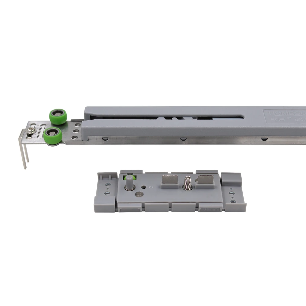 Two-way design soft close damper for wardrobe door