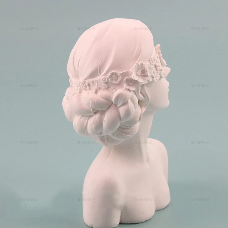 SHI SHENG Creative Girl White Resin Necklace Bust Mannequin Head With Shoulder Stand for Home Living Room Coffee Table Ornament