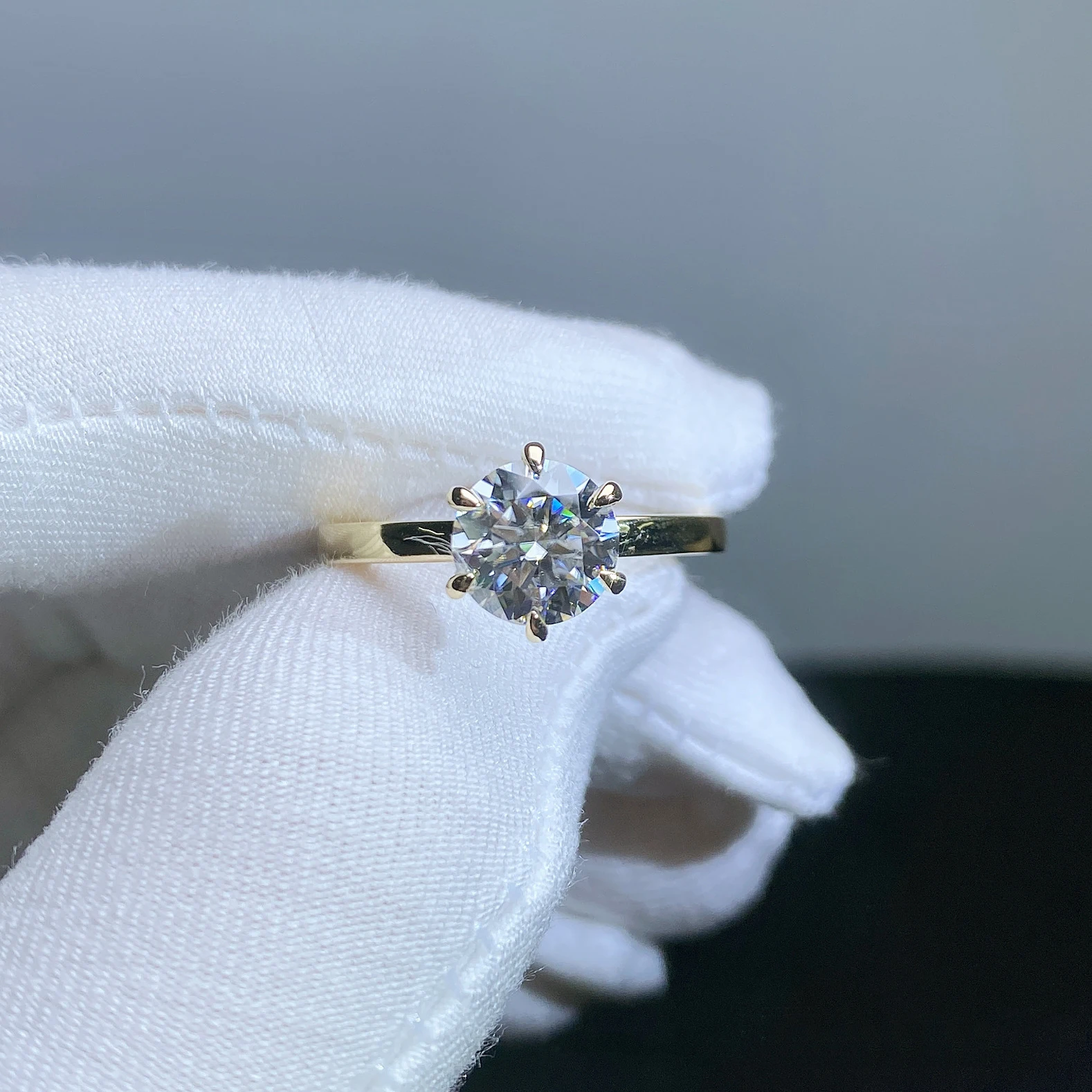 18K Solid Gold 1.5CT Lab Diamond E VVS2 6 Claws Engagement Ring Women Solitaire Rings Lab Created Diamond Promise Wedding Ring