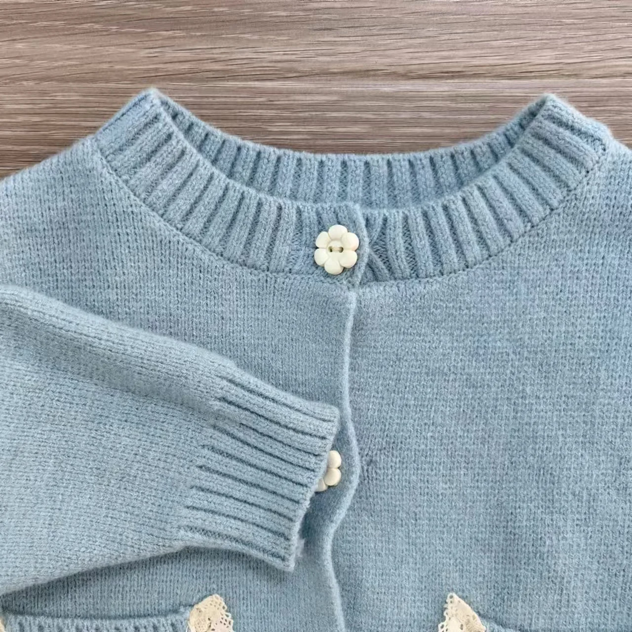 2024 new unisex sweater cute and comfortable little panda sweater