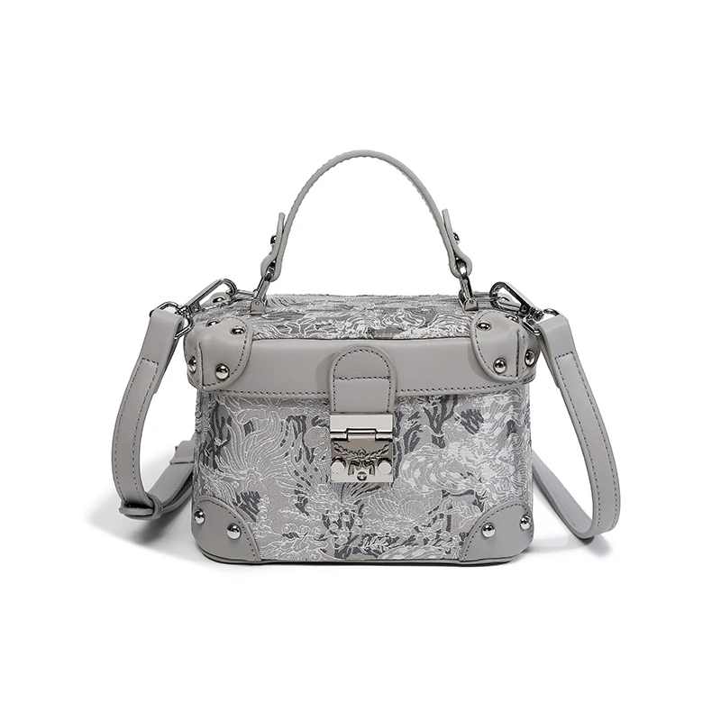 Bucket Bag handbags for women luxury fashionable arty style elevated