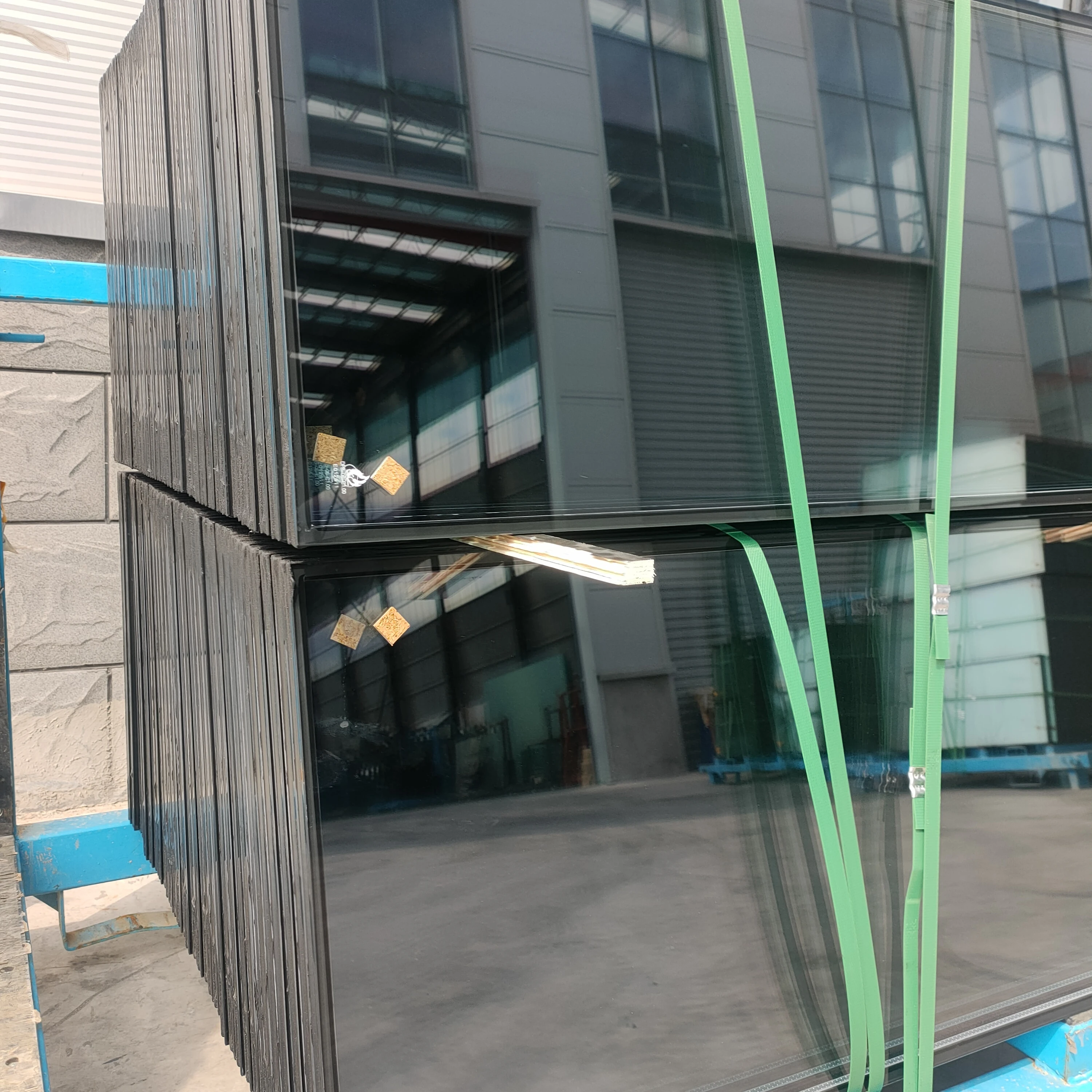 Low E Triple Silver Straight Curved Panel Low e glass Glass Bendable Low Emissivity