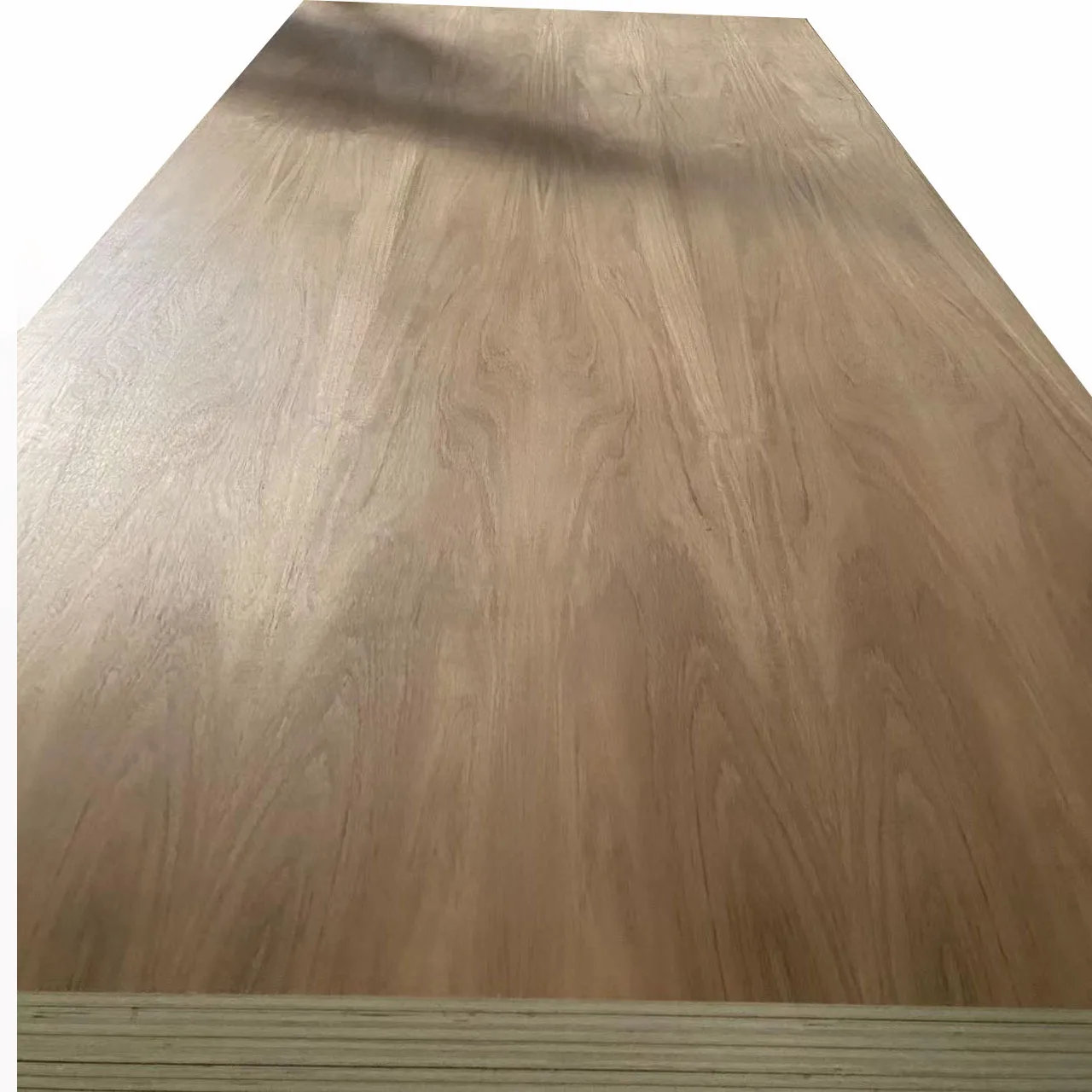 Подгонянная фанера из Карибского ореха хорошее качество