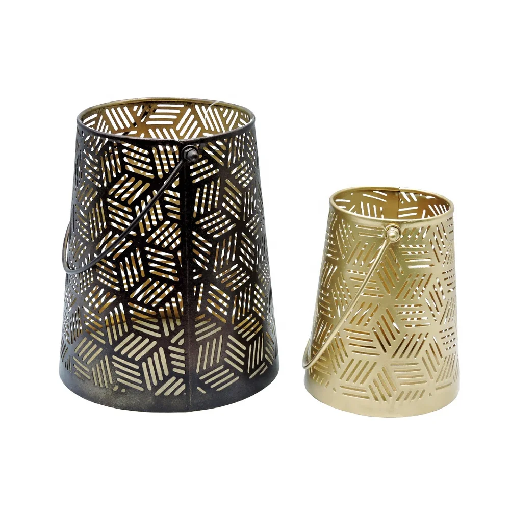 Iron Metal lantern new arrival 2022 antique color lantern candle holder use for light decoration