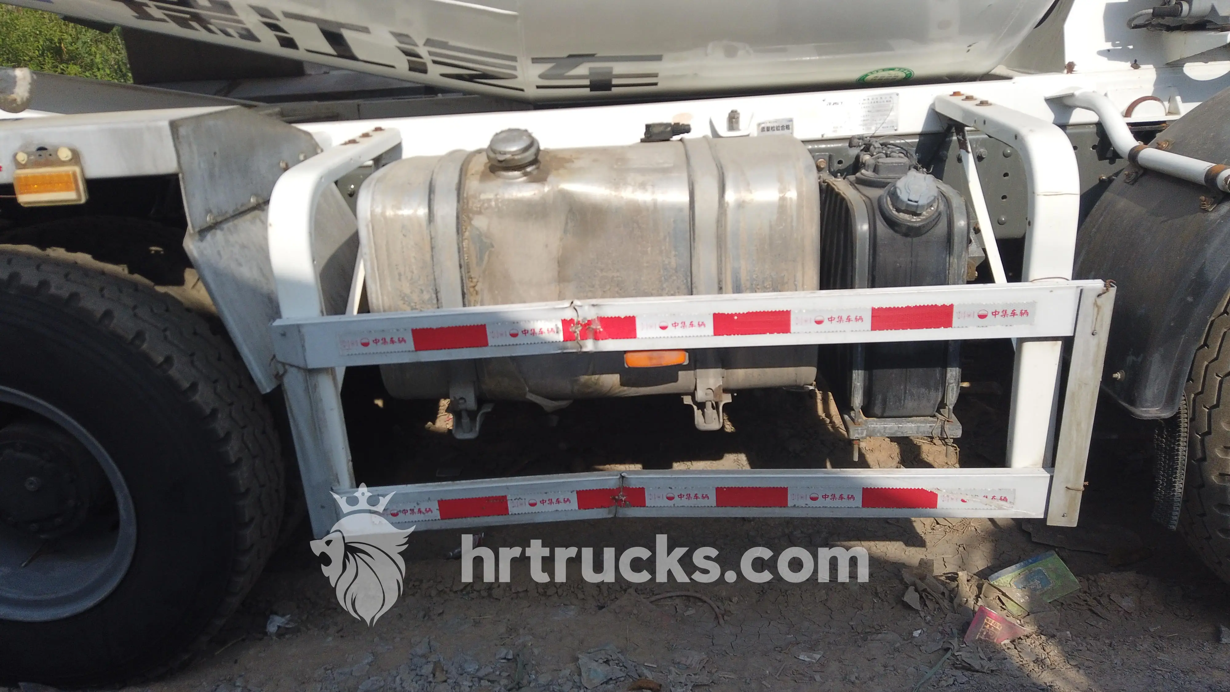 Used HOWO SINOTRUCK Concrete Mixer  6x4 Cement Dump Mixer Trucks Mix 371 380 400 HP For sale