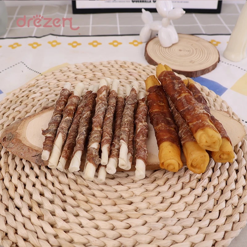 Drezen Brand Customizable Pet Treats Cowhide Stick with Chicken Duck Windings for Teething Flavor Can Be Personalized