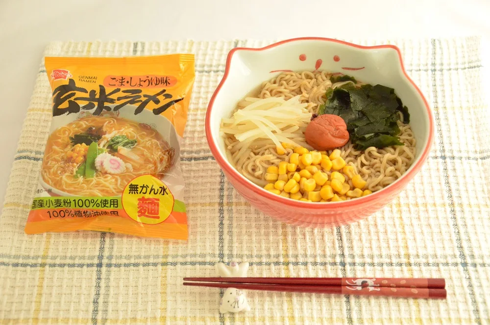 Удобная японская домашняя пшеничная мука с низким содержанием жира все в одном жевательная мгновенная рамен-лапша за 3 минуты