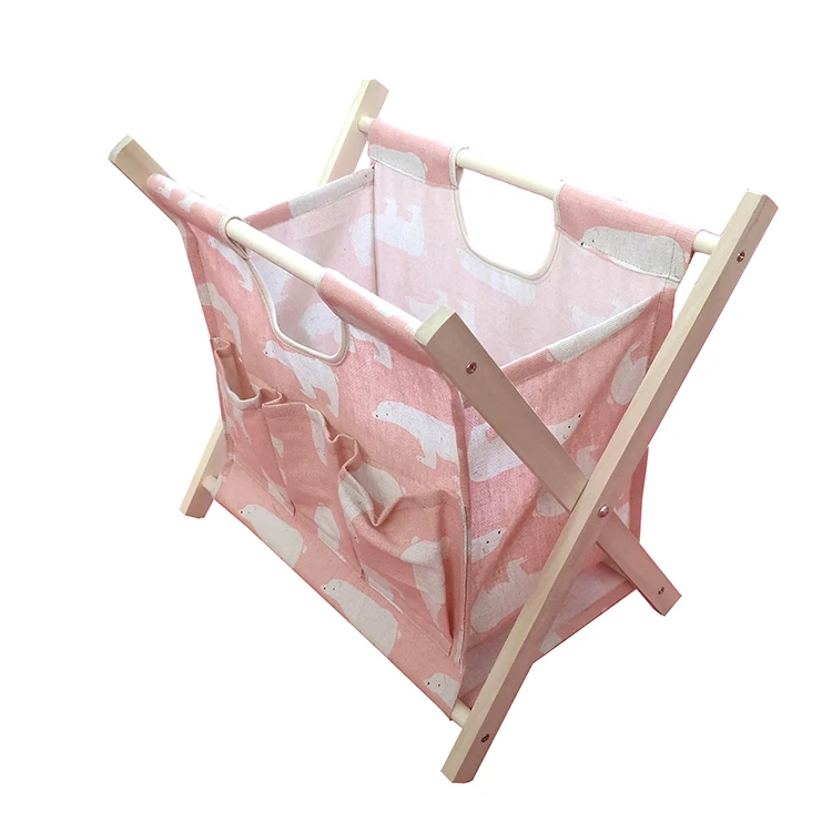 Деревянный стеллаж для магазина с бабочками