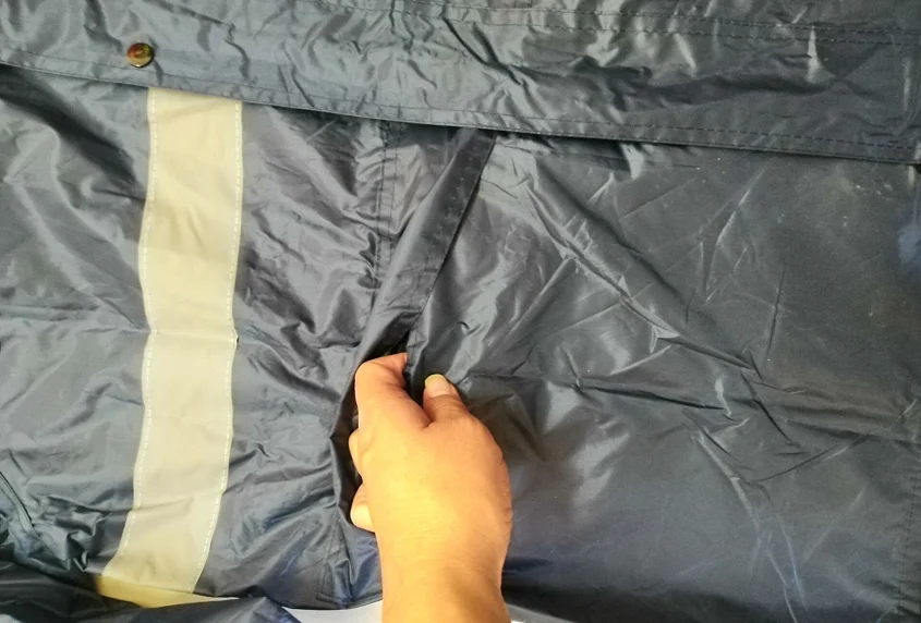 High Quality Double Layer 210T Polyester Taffeta /Pvc With 5Cm Reflective Tape 2Pcs Pants & Jacket Rain Uniform