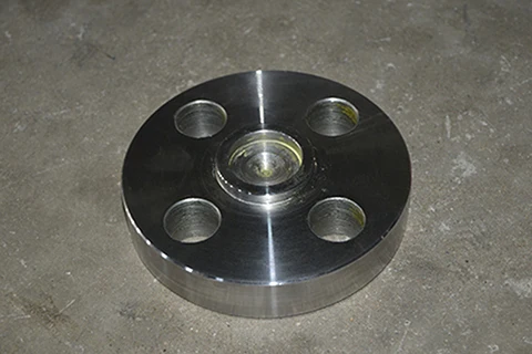 China Factory ODM Alloy Steel JIS DIN EN-1092 WN Flange RF Weld Neck Flange for Oil and Gas Pipelines