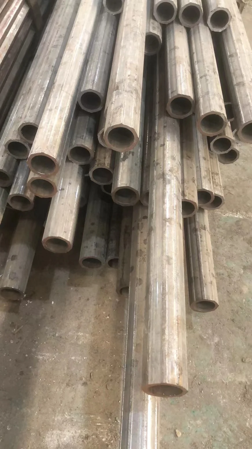 Q235B Galvanized Steel Pipe /S235jr Hot-DIP Galvanized Processing Galvanized Pipe