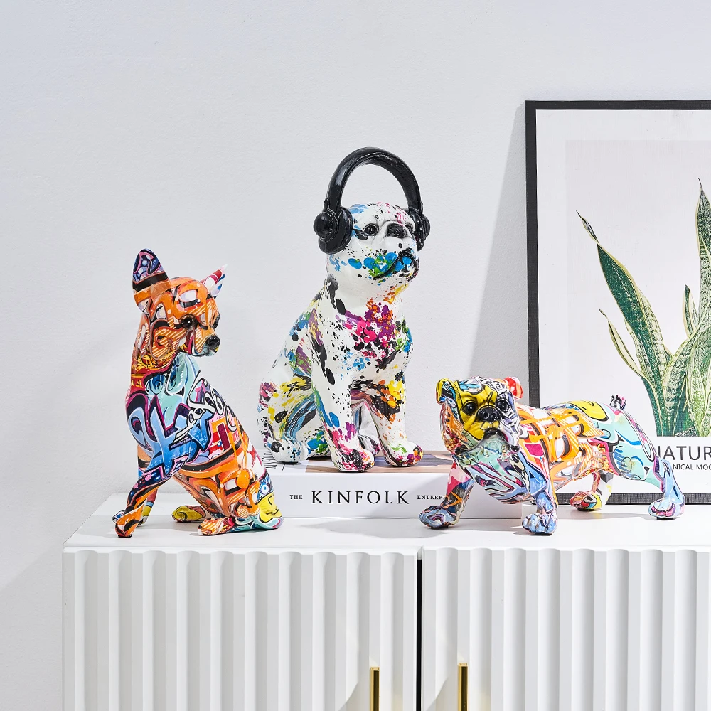 Modern Home Design Resin Statue Painted Dog Ornament
