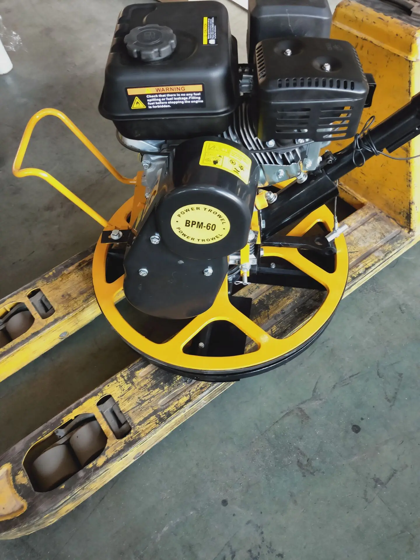 Optional Hook 75Kg Power Trowel Pan Concrete Screed Spraying Machine Concrete Screed power trowel