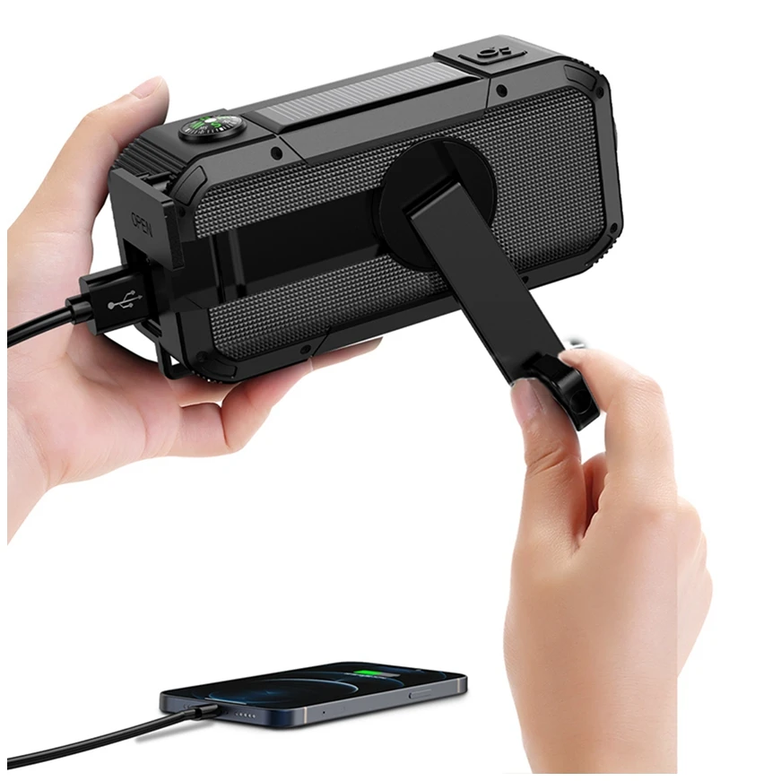 Digital radio solar bt Speakers Europe Style Aviation waterproof Portable Fm AM Radio With Powerful Flashlight