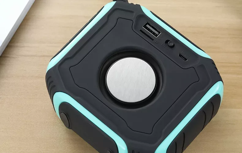 2022 Factory Best Selling Portable Bluetooth Speaker Mini New Tech Bluetooth Speaker Wireless Outdoor Audio Music Box Portable