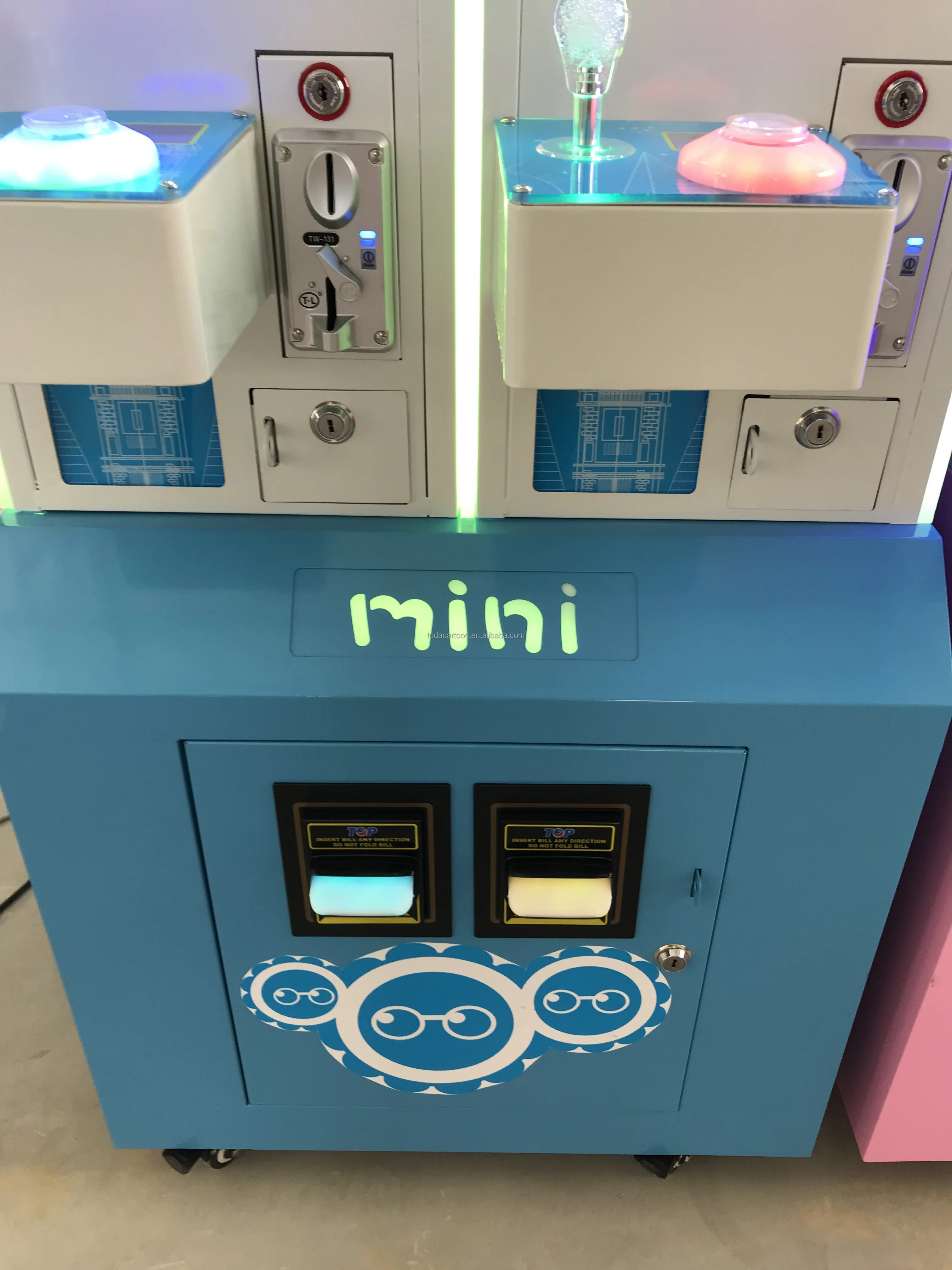 Toda coin operated arcade toy crane machine mini bill acceptor mini super crane claw machine mini crane machine