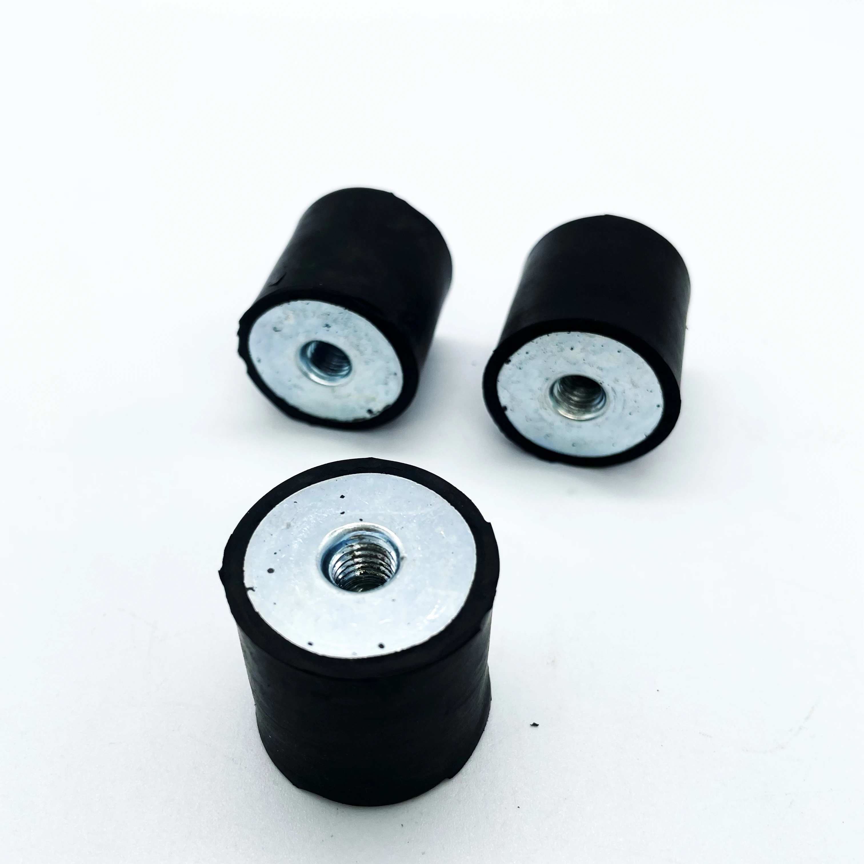 M6 винт 30*30 мм Мотор виброизолятор резиновое Крепление с типом DD