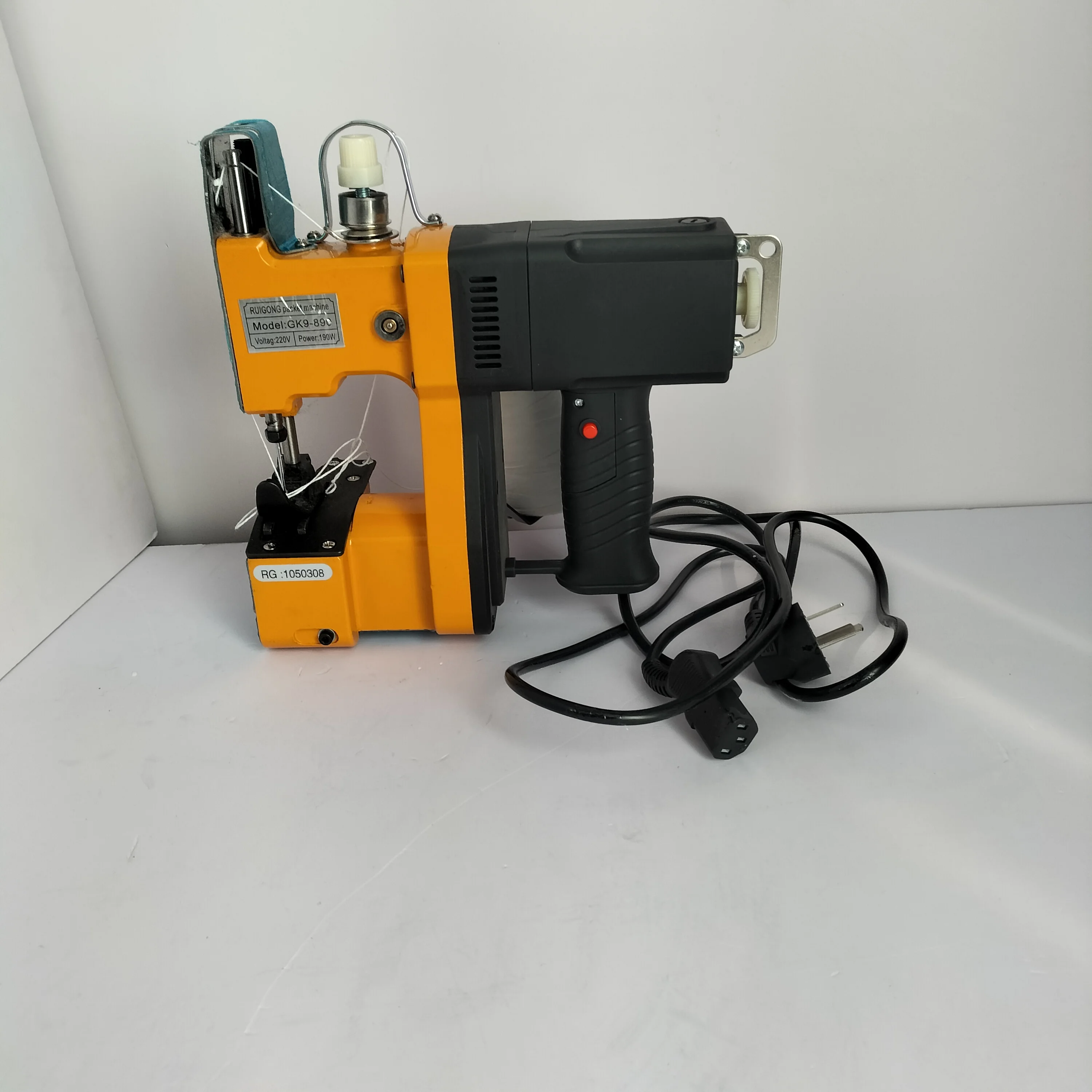 GK9-801B портативная швейная машина для закрытия сумки с зарядкой от аккумулятора