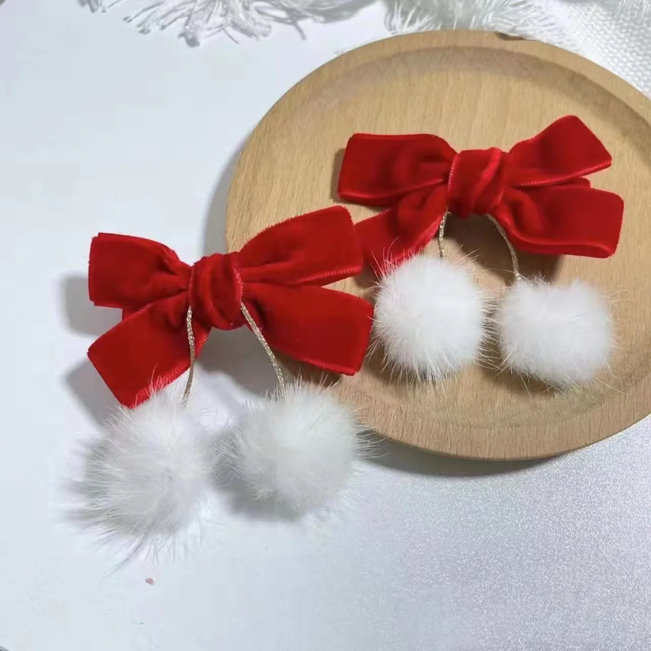 Китайская популярная Милая Рождественская плюшевая заколка для волос, красная бархатная заколка для волос с бабочкой для Рождества