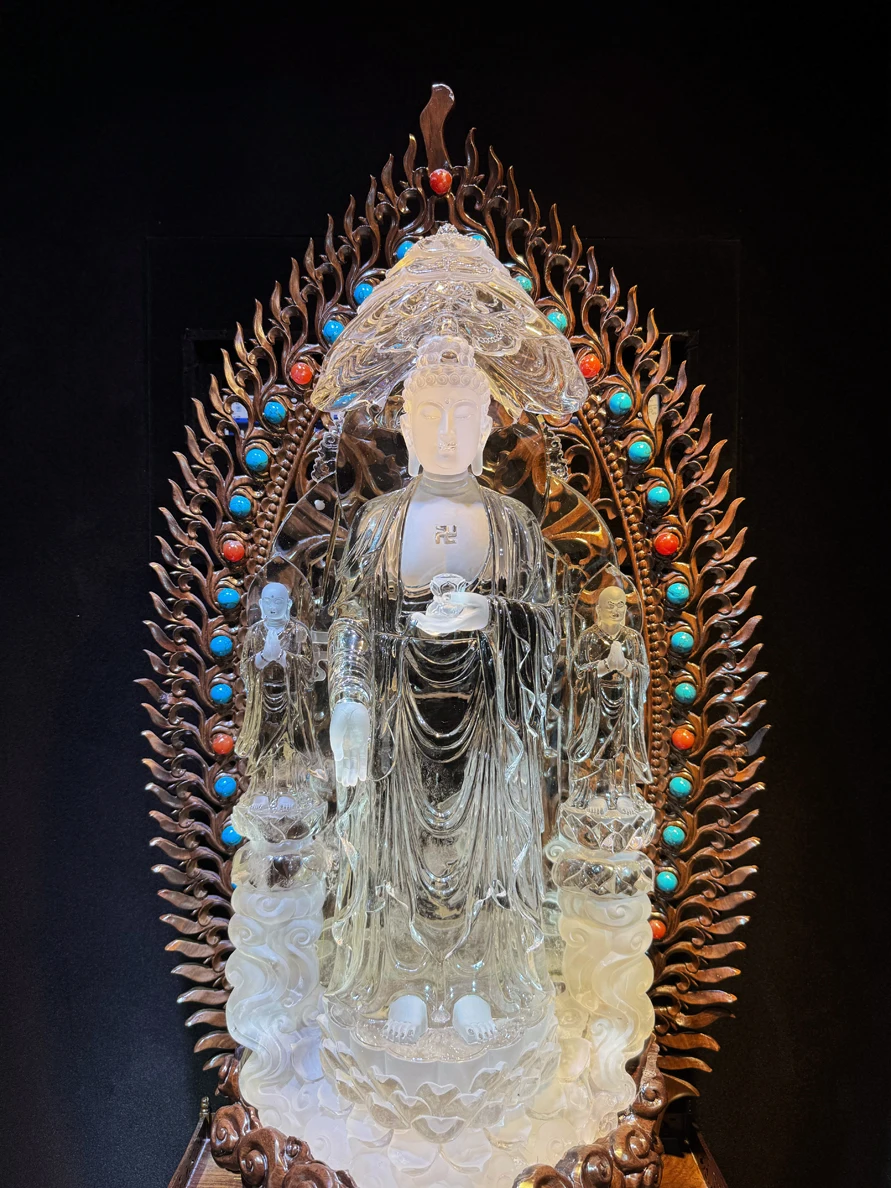 Quartz crystal Guanyin  carvings Avalokitesvara carvings crystal buddism godness Guanyinfor collection