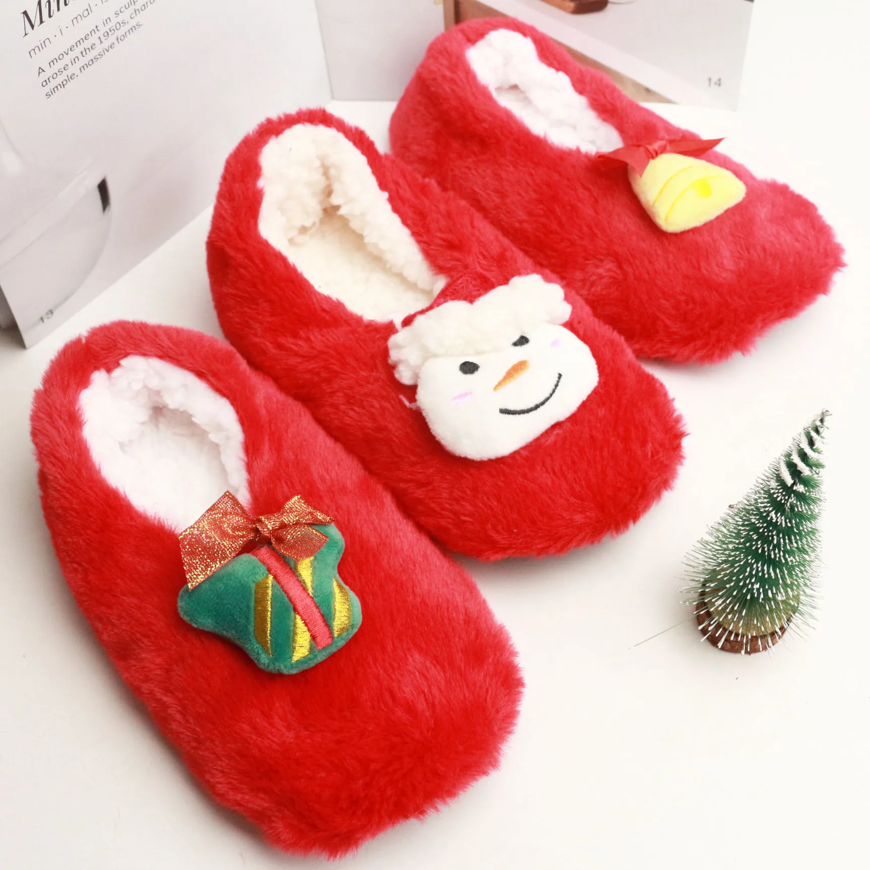 Factory Customized Christmas Children Indoor Slippers Soft Shoe Winter  Boy Girl Plush Slippers Warm Festival  Baby  Flip Flop
