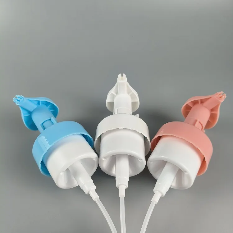Supplier Blue 58mm Neck Size Plastic Foam Bottle Pums/ Plastic Face Mousse Foam Pumps Dispenser with Heart Shape Silicone Brush