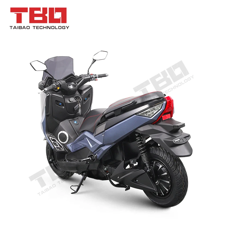 High Cost-effective Cool Body 2000W Powerful  Motor of the Adult Electric Scooter