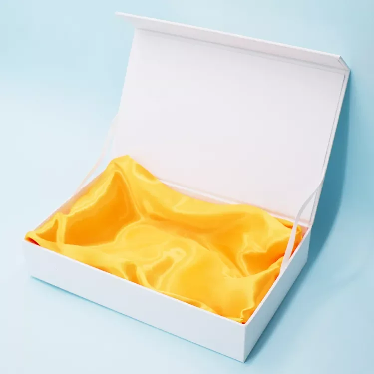 Custom Logo Printed Luxury Satin Lined Cardboard Boite Cadeau Magnetic Closure Black Hair Extension Packaging Box With Ribbon