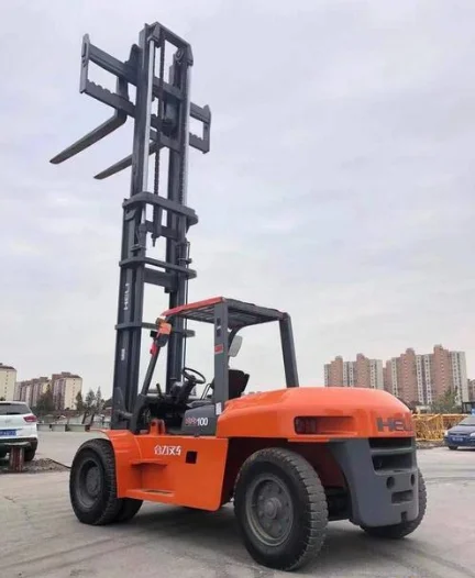 Second hand 7~8ton forklifts for sale Chinese big brand HELI high power construction equipment free dilivery