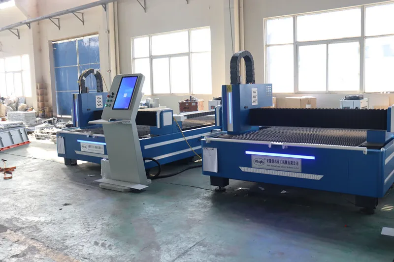 Factory hot sale 3015 3000W laser cutting machine with Cypcut system
