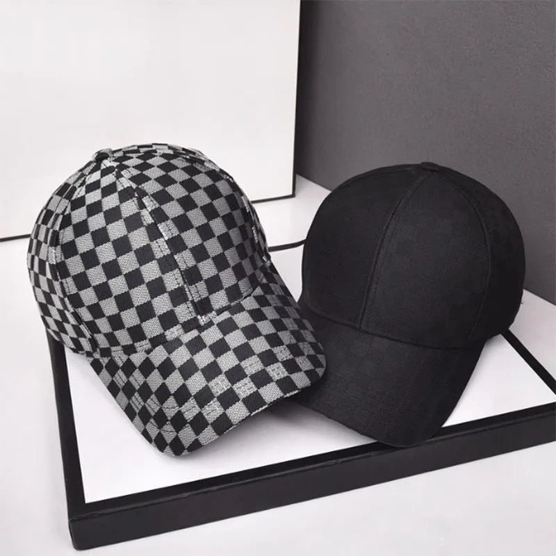 Autumn Winter Unisex Fashion Baseball Cap New Classic Black White Checkered Retro British Small Fragrance Casual Embroidery Flat