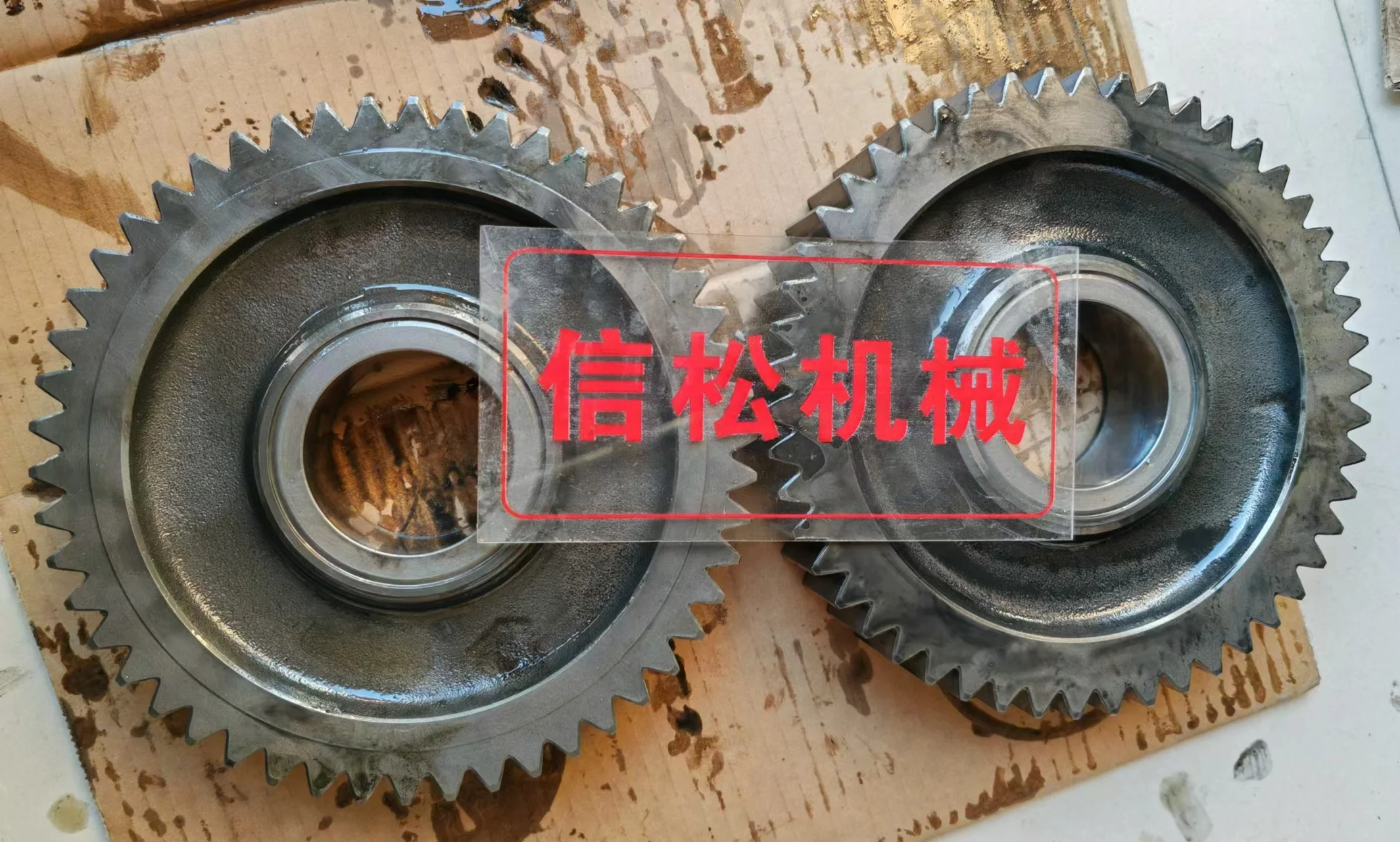 21M-27-11120 PC650-8 ходовой редуктор первичный планетарный