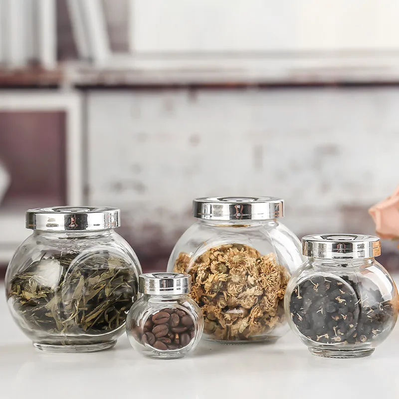 Custom printed label sealed spice jar 4oz 6oz glass seasoning chili jar black pepper storage bottle metal cap in kitchen