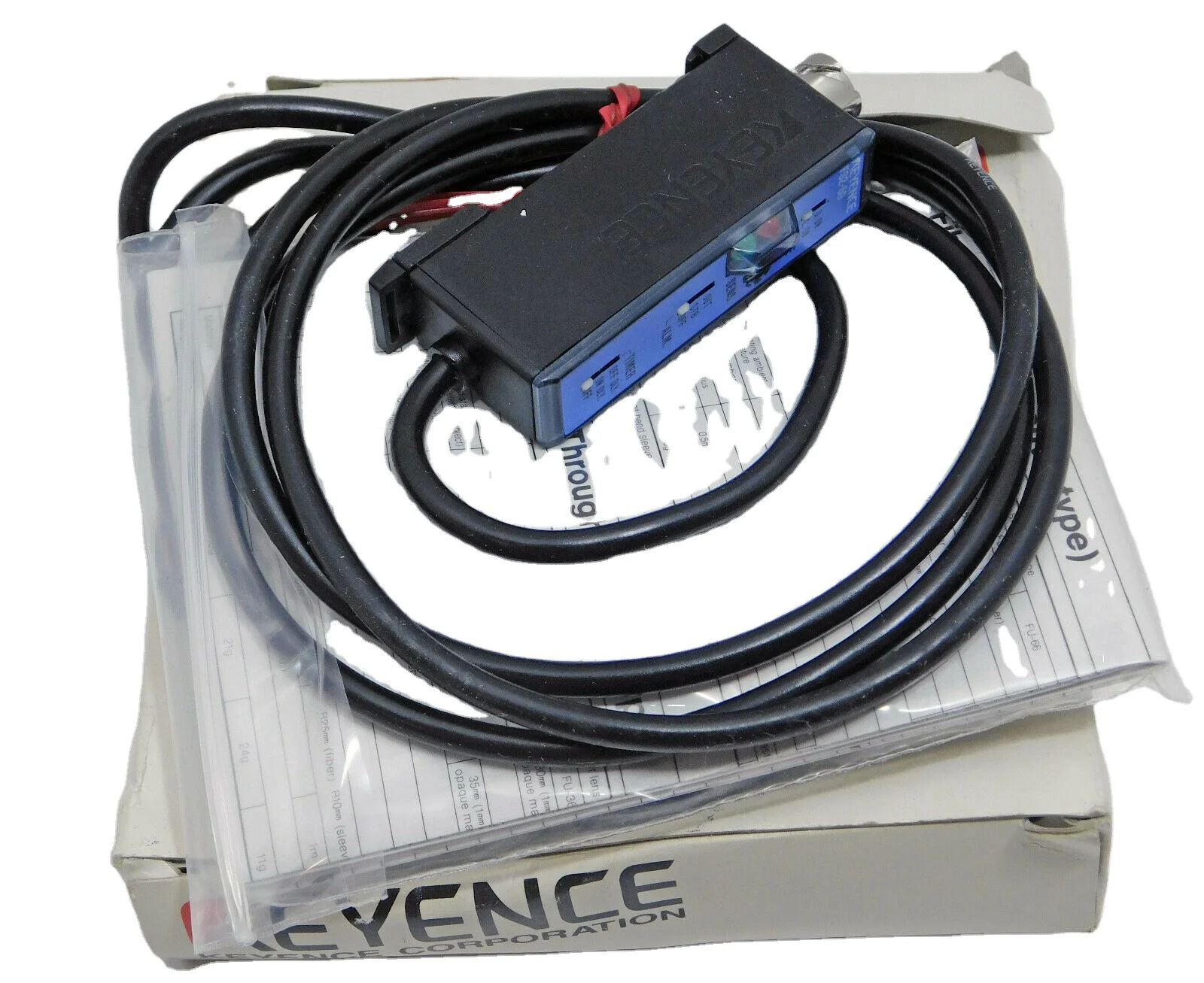 Fs2-60 FS2-60 KEYENCE Волоконно-оптический волоконный усилитель штангенциркуль конденсатор с алюминиевой крышкой, с длинными расстояние обнаружения NPN коллектор Добро пожаловать за покупками быстро FS2-60