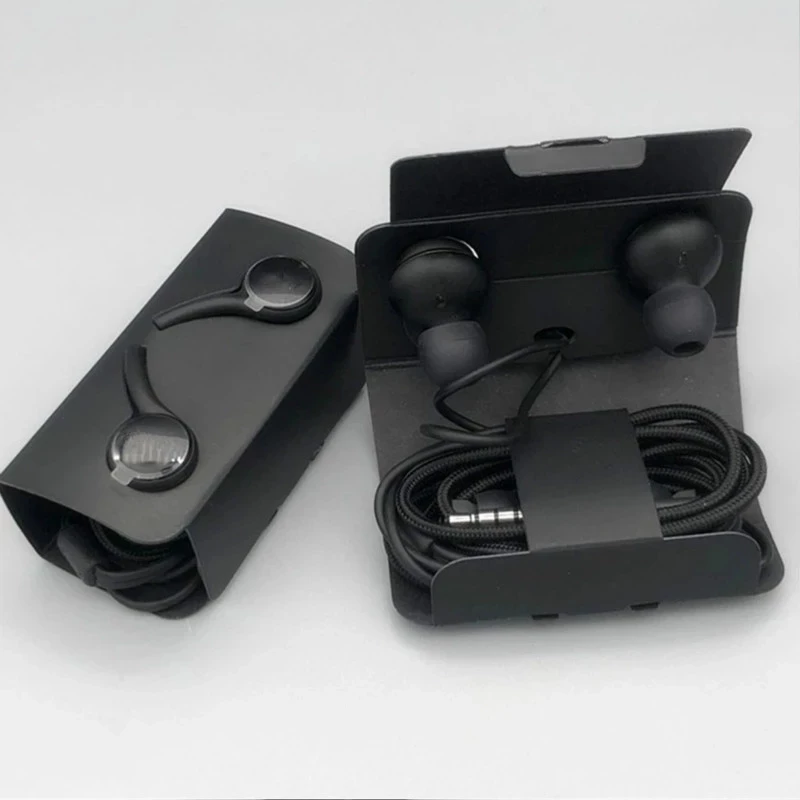 Factory wholesale 3.5mm stereo wired headset earplugs for Samsung S10 AKG