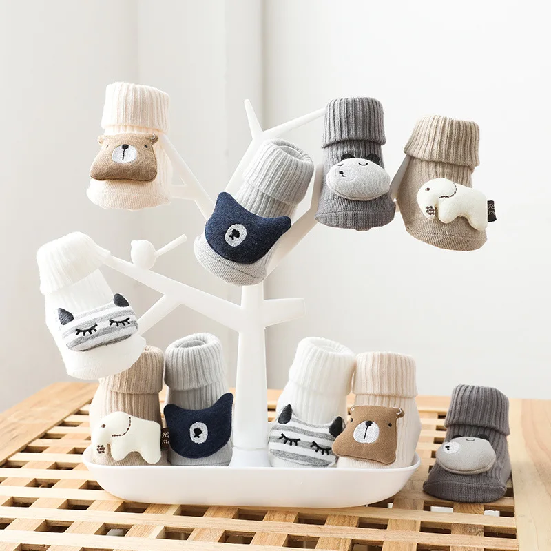 Adorable Baby Cotton Cartoon Animal Bear Elephant Cat Lion Moon Crown Floor Ankle Non-Skid Bootie Socks with Grips Soles