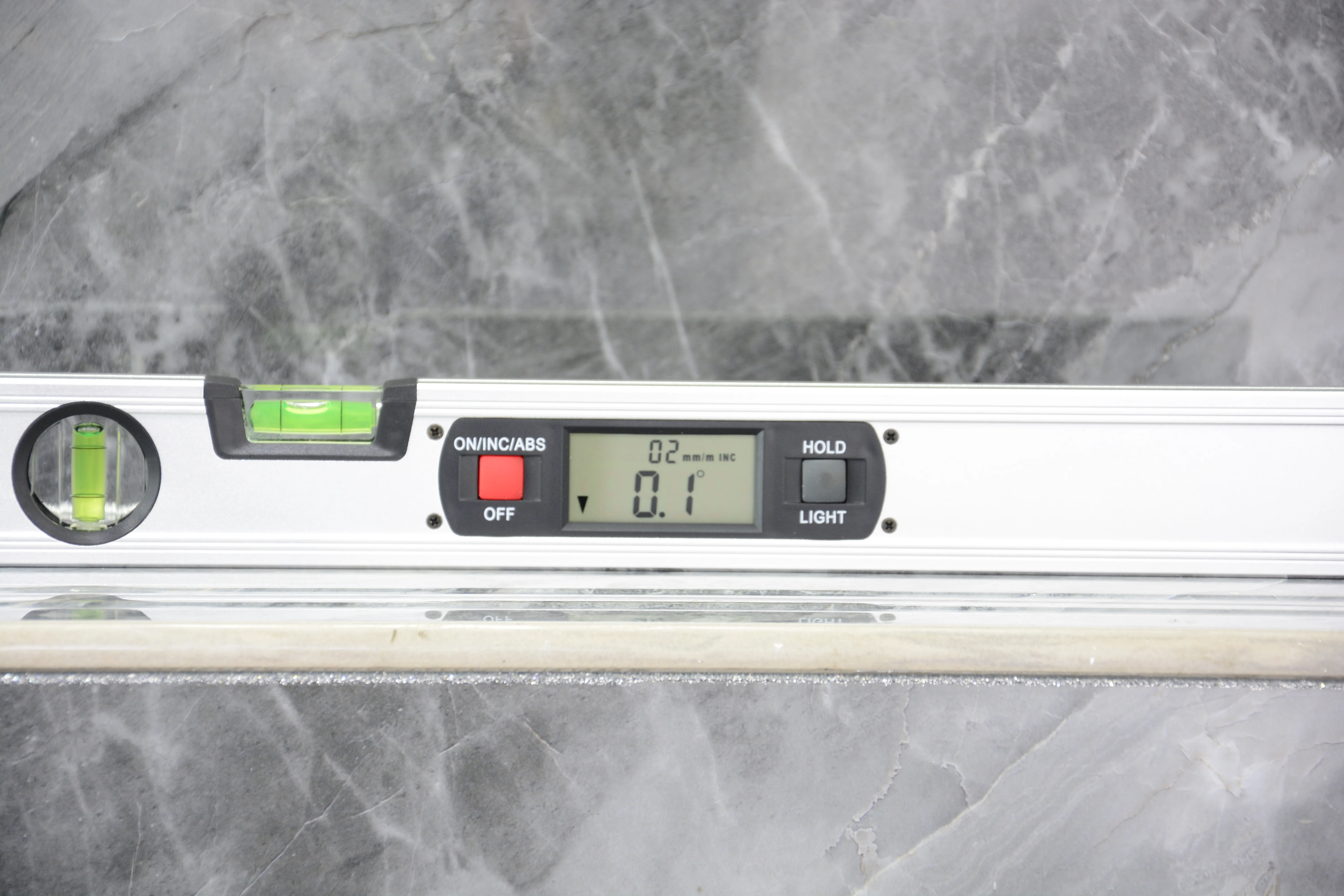 ACE digital portable magnetic spirit level