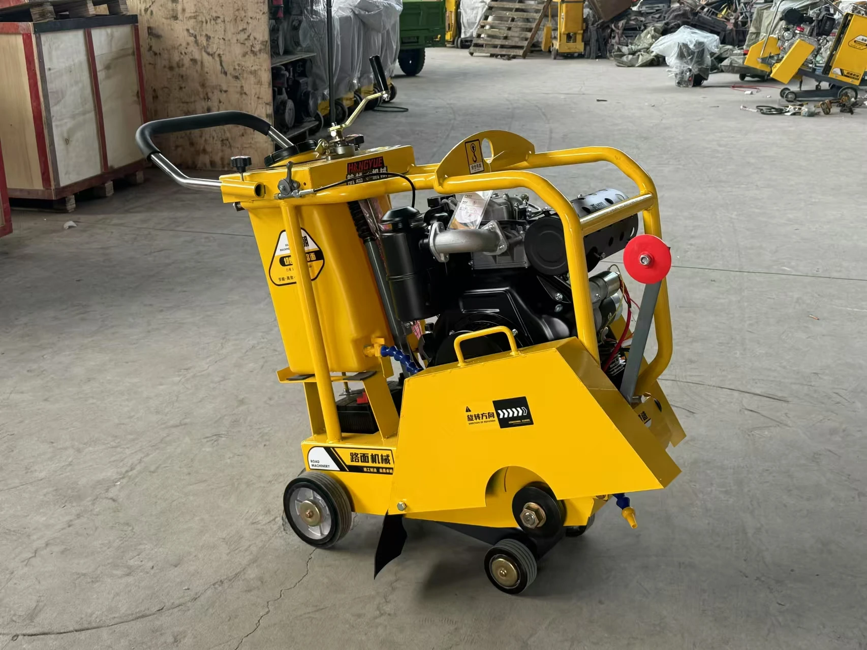 High Quality Construction Reinforced Asphalt Surface Pavement Floor Cutting Road Concrete Cutter Saw Machine