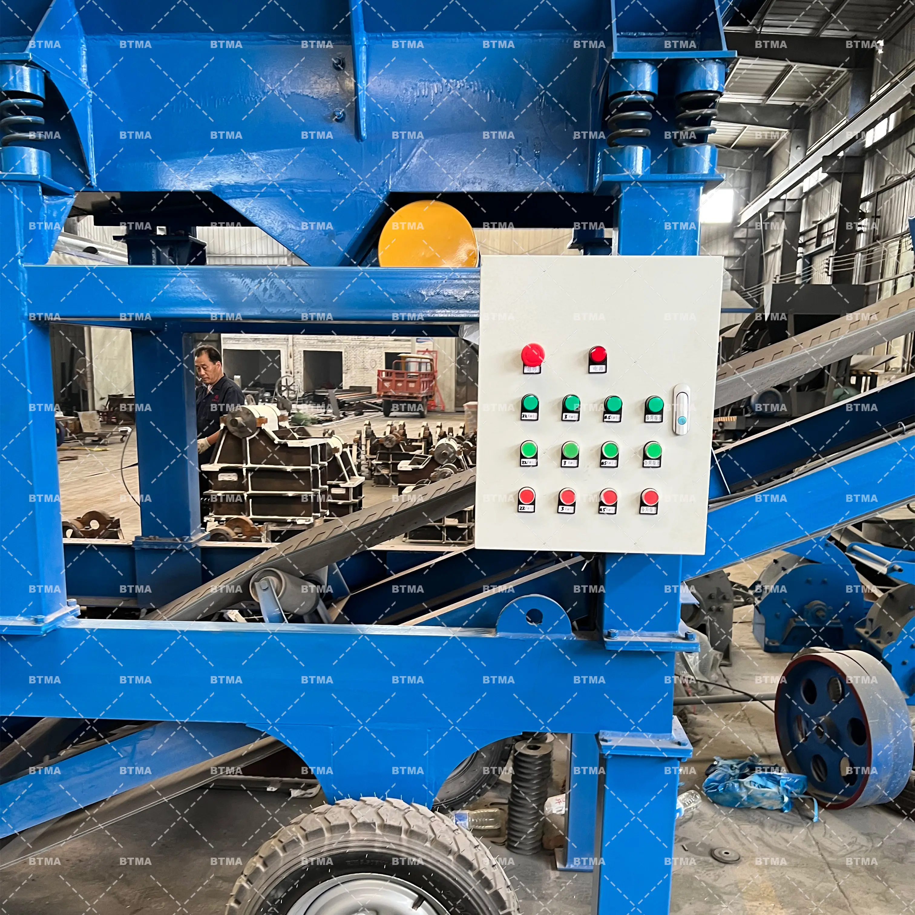 BTMA--River Stone Pebble Stone Sand Making Plant Portable Mobile Motor Type  Hammer Crusher With Feeder