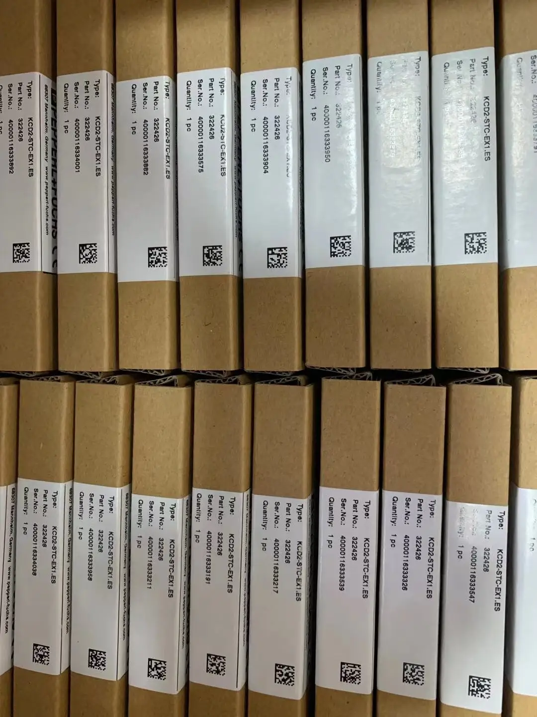 P+F Brand new and original  1 year warranty   Relay Module The factory price  The spot  A good price KFD0-TT-Ex1