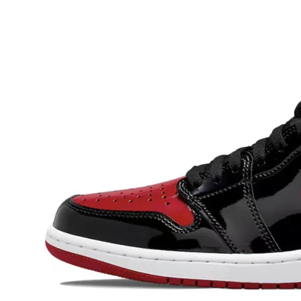 Retro fashion high quality top jordan 1 basketball sport running white university blue dark mocha sport shoes
