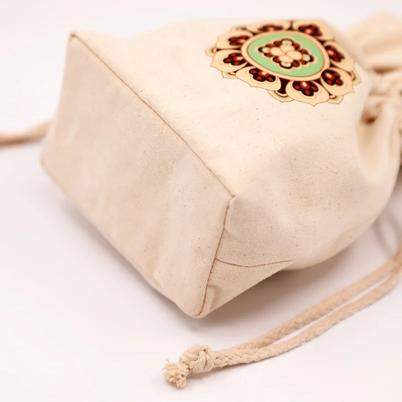 High Quality Shopping Econ-friendly Chinese Style Canvas Handbag With Hand Embroidery Logo