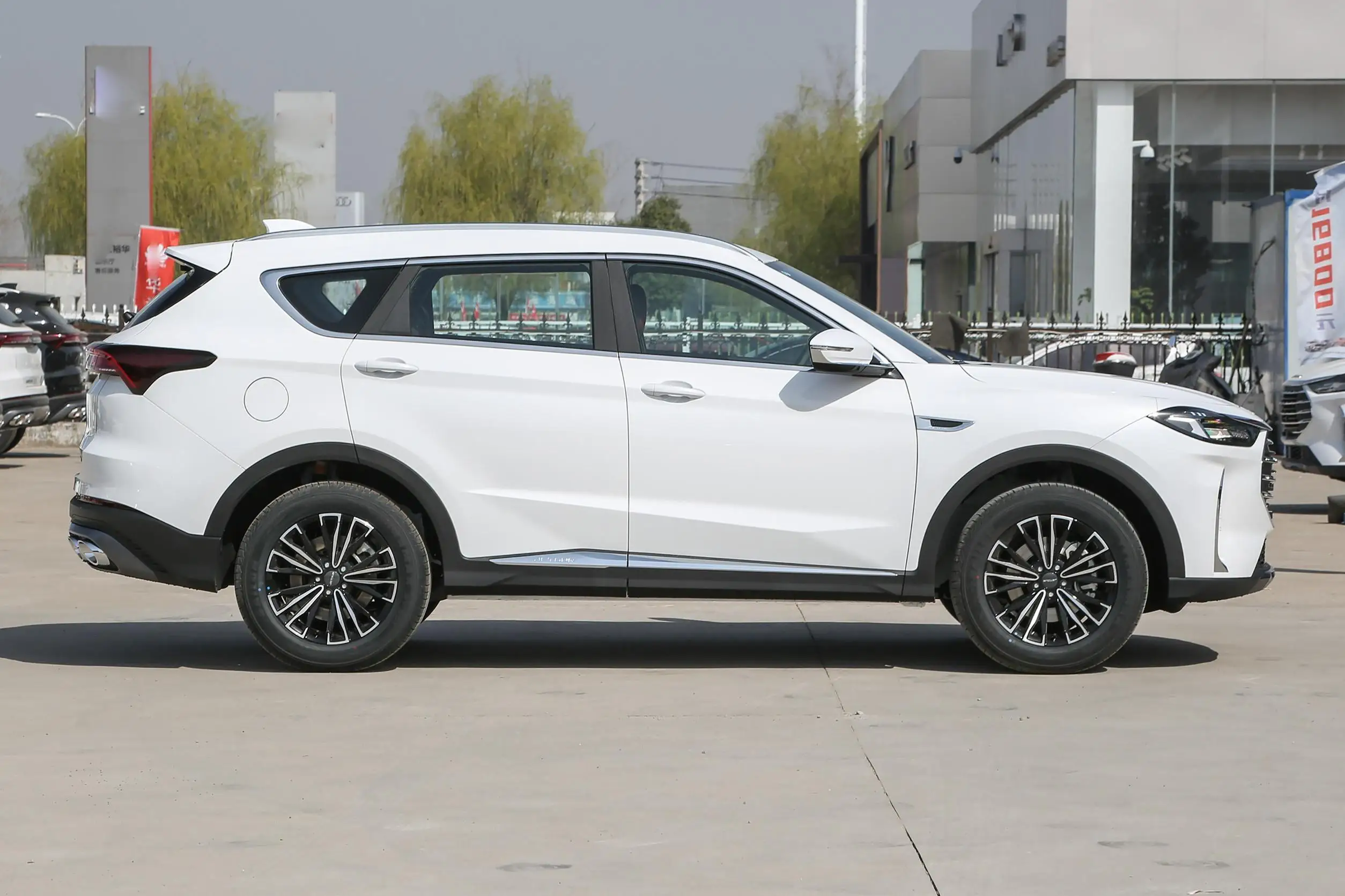 Jetour suv car t-1 t-2 t-3 dashing dasheng 2023 x90 traveller 2024 x70 plus araba gasoline jetour car
