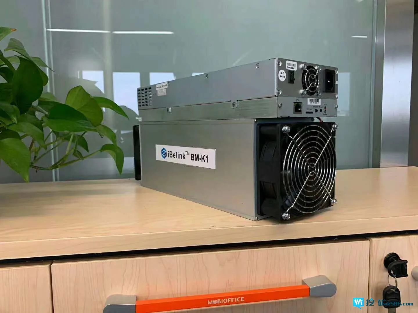 2021 New Stock Kedana KDA iBeLink BM-K1+ 15T KDA Mining Machine KD2 KD5 other coin CK5 L7 Z15 all