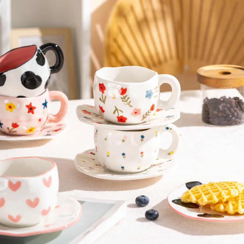 Valentines Day Gift 2024 Porcelain Romantic Handpainted Heart Couple Coffee Cup Modern Customized Cute Ceramic Mug