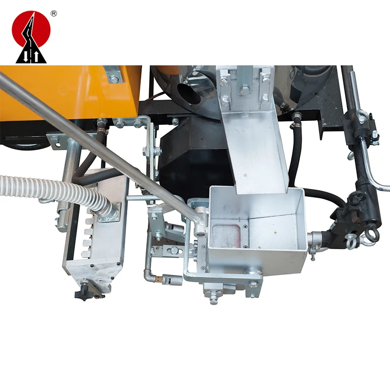 Smooth and Pretty Road Line Thermoplastic Road Marking Machine With high-Precision Cast Iron hopper
