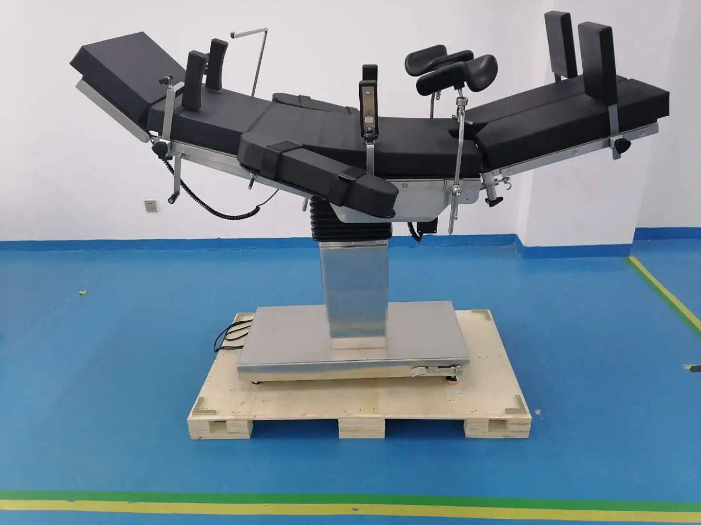 Цена производителя C-Arm доступный операционный стол