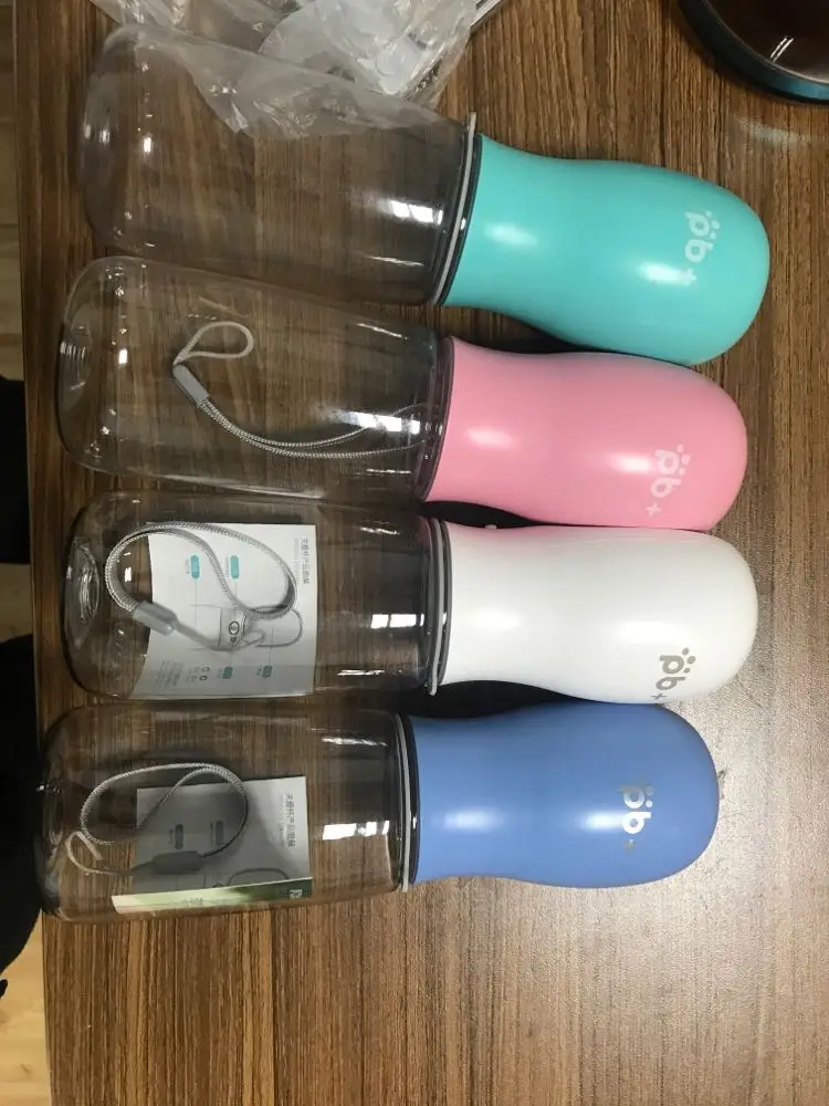 Wholesale Pet cat Dog drinking feeding dispenser plastic outdoor travel portable dog water bottle